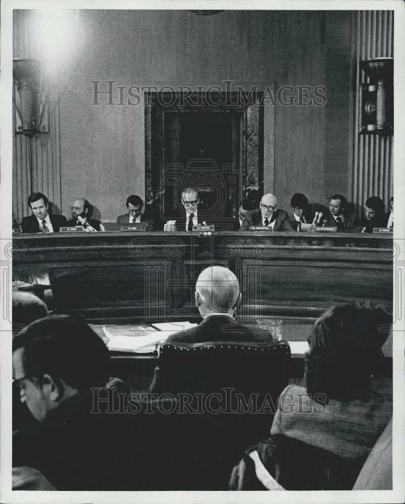 Press Photo G. William Miller Testifying Before a Senate Subcommittee - Historic Images