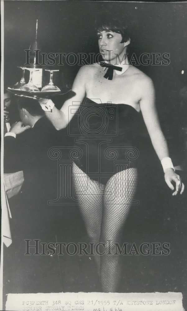 1969 Press Photo Miss Geraldine Willesee late-night visit Australian Minister - Historic Images