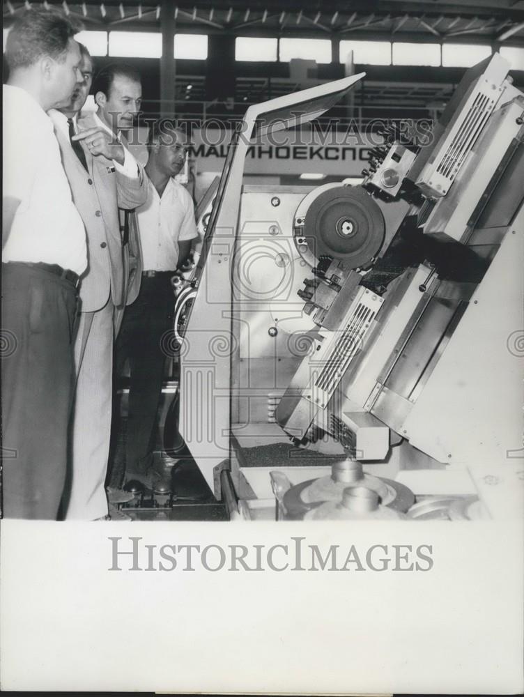 1969 Press Photo Metal-cutting Machines Plant in Sofia - Historic Images