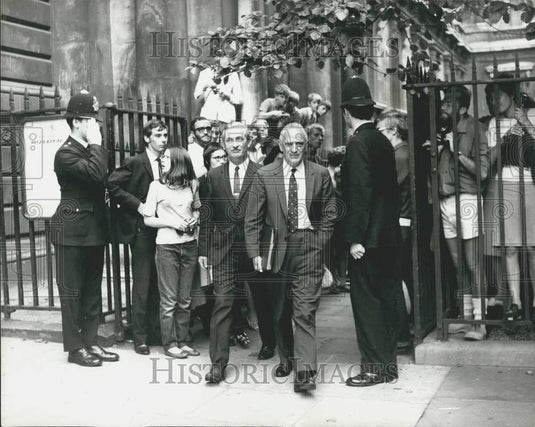 1969 Press Photo Premier Calls Cabinet Meeting to Discuss Ulster Situation - Historic Images