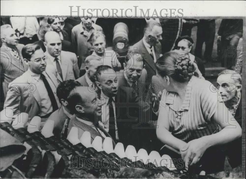 1958 Press Photo American Democratic Party Leader Adlai Stevenson In Leningrad - Historic Images