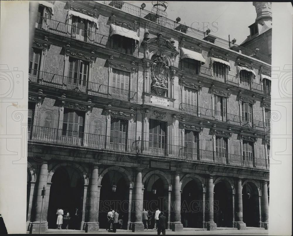 Press Photo Plaza Majore in Madrid - Historic Images