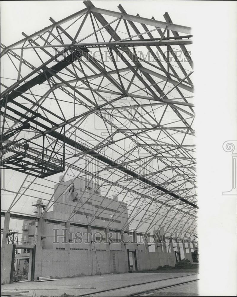 Press Photo European Port At Rotterdam Empty Interior - Historic Images