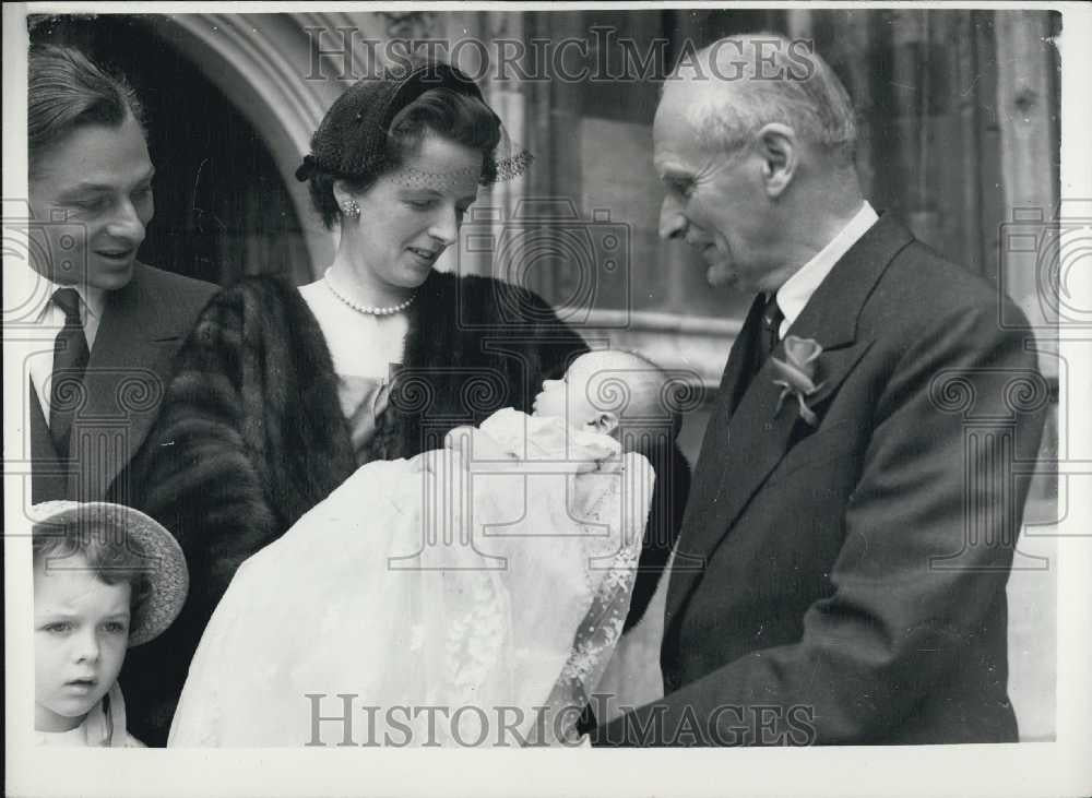 1965 Press Photo Field Marshal Viscount Montgomery Godfather David Sharples - Historic Images