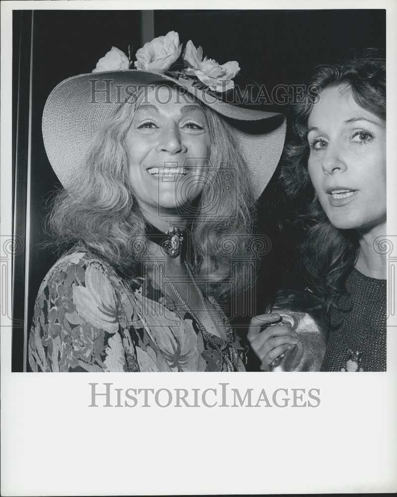 Press Photo Actress Sylvia Miles Swiss Actress Linda Geiser - Historic Images