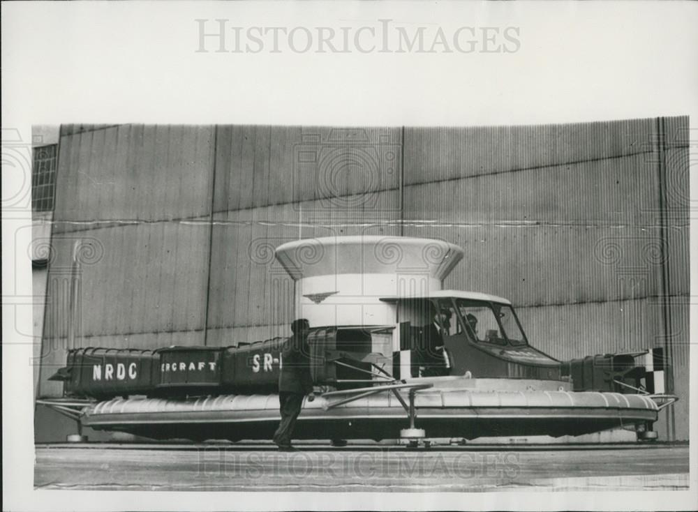 1959 Press Photo Britain&#39;s flying saucer - the S.R.N. 1, Hovercraft - Historic Images