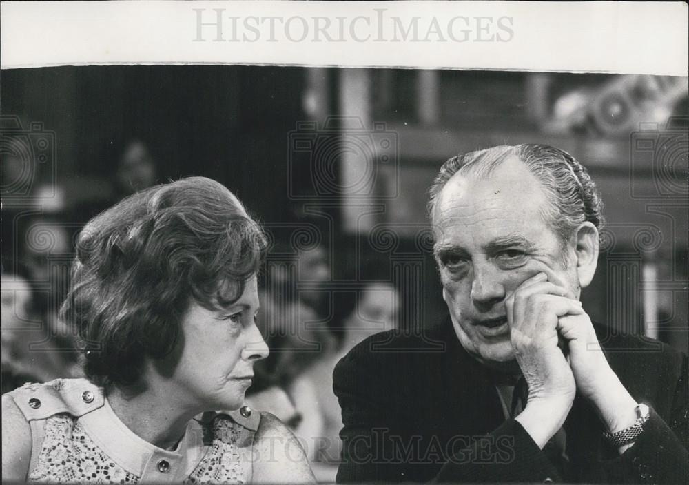 Press Photo Mrs. Barbara Castle & Mr. Tom Driberg. - Historic Images