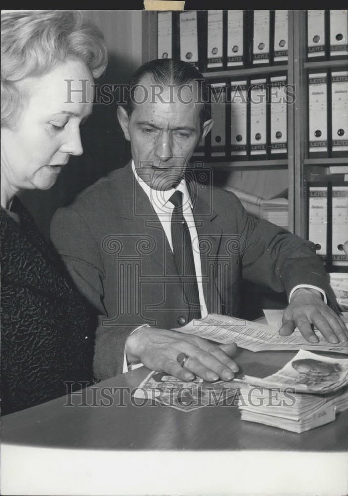 Press Photo Erich Wirrwa of Hamburg is considered a financial genius - Historic Images