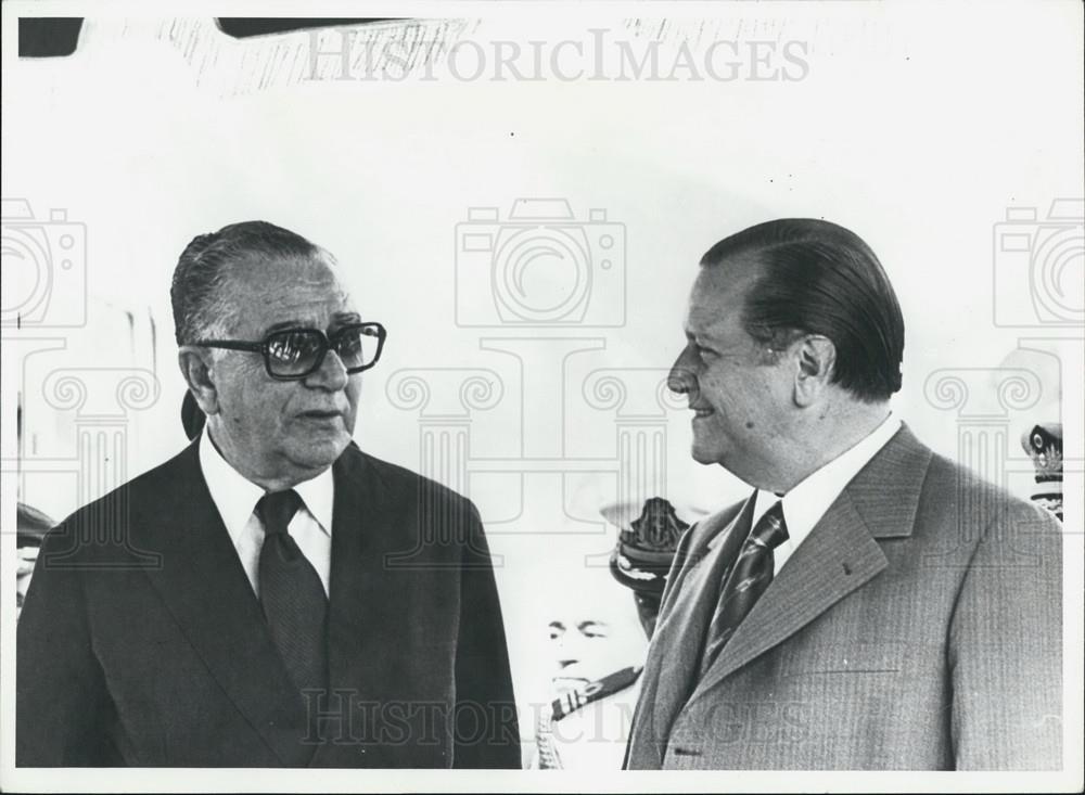 1973 Press Photo Brazilian President Medici Visit Venezuela President Caldera - Historic Images