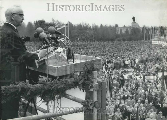 1962 Press Photo 720,000 Berliners Demonstrate For Freedom - Historic Images