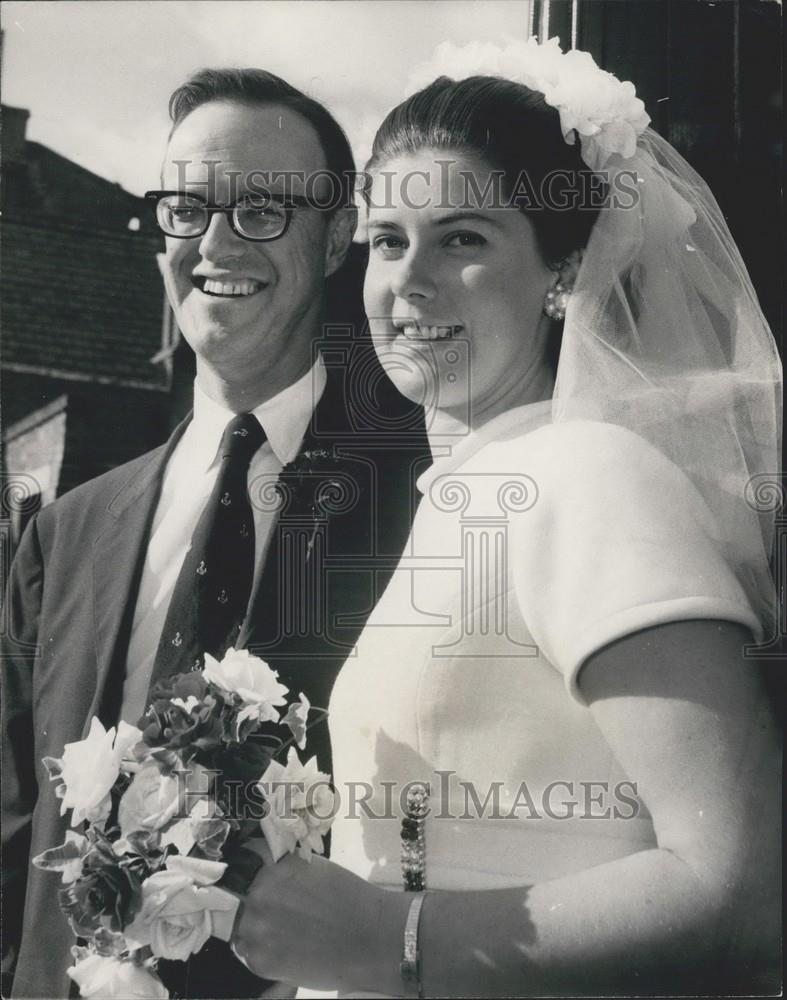 1969 Press Photo Mr. Philip James Roosevelt, weds Miss Philippa Buss - Historic Images