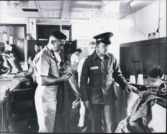 1965 Press Photo Army basic training center Fort Dix, N.J - Historic Images