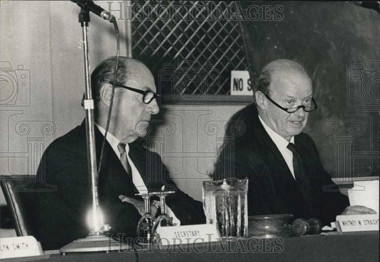 1971 Press Photo Rolls Royce Shareholders Meeting - Historic Images