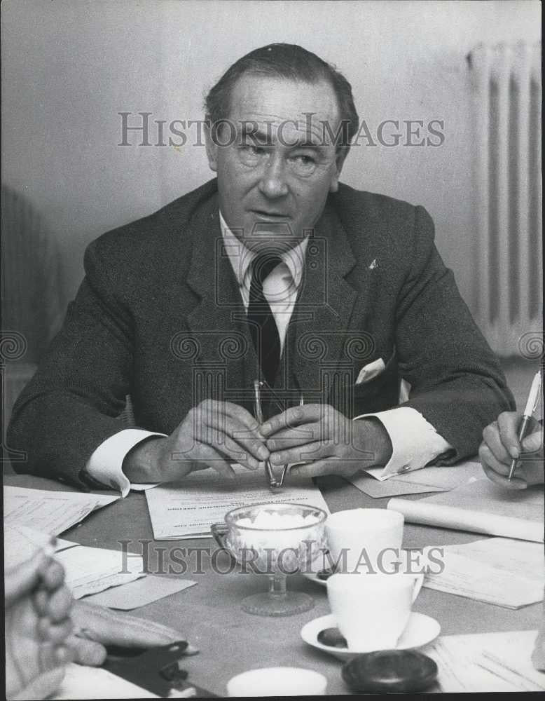 1968 Press Photo Press Conf At All-England Club At Wimbledon Maj David Mills - Historic Images