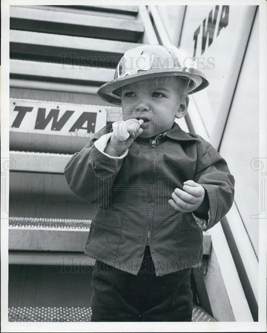 Press Photo Pert Judy O'Grady Arrived here today via TWA from Los Angeles - Historic Images