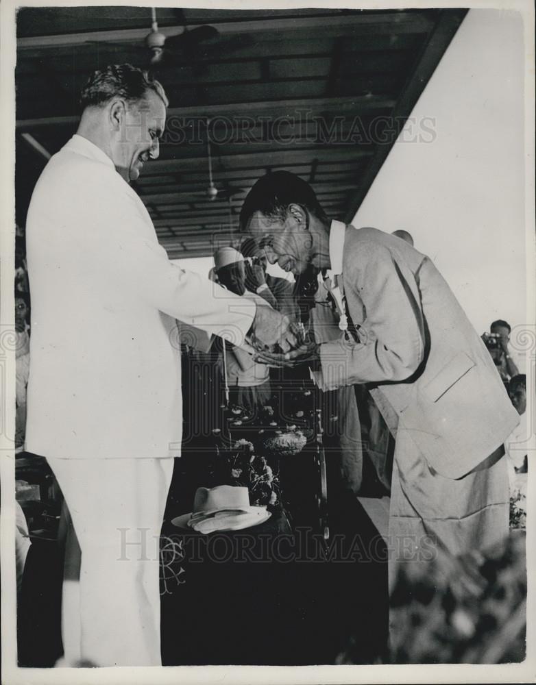 1955 Press Photo Marshal Tito on Official visit to Burma - Historic Images