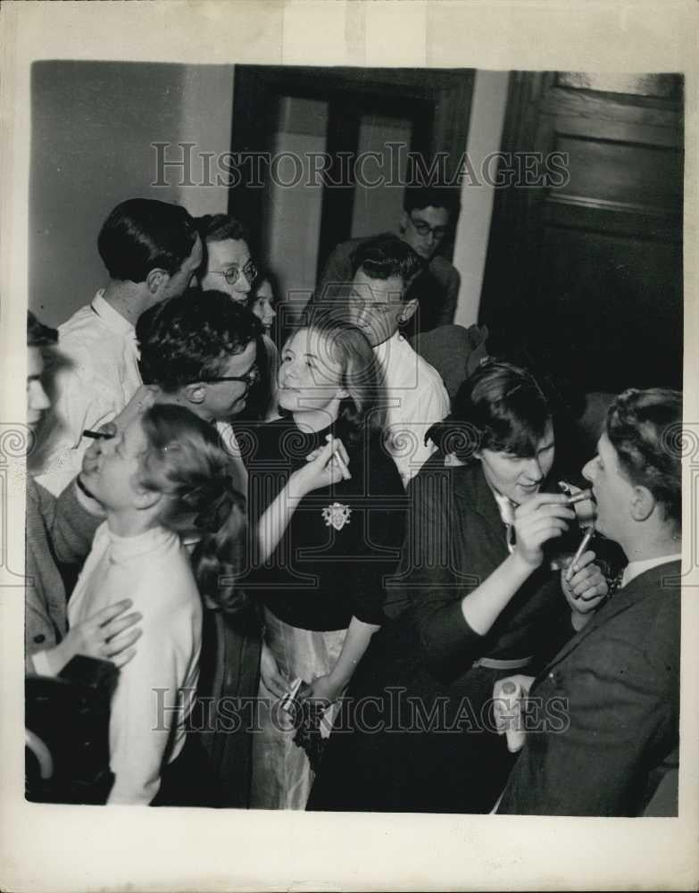 1953 Press Photo Wadham, College, Oxford sudent actors - Historic Images