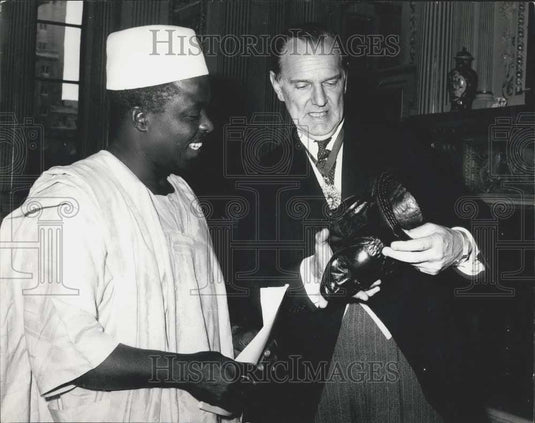 1968 Press Photo Chief Victor Obie Chairman of "War On Want" For the Cameroons - Historic Images