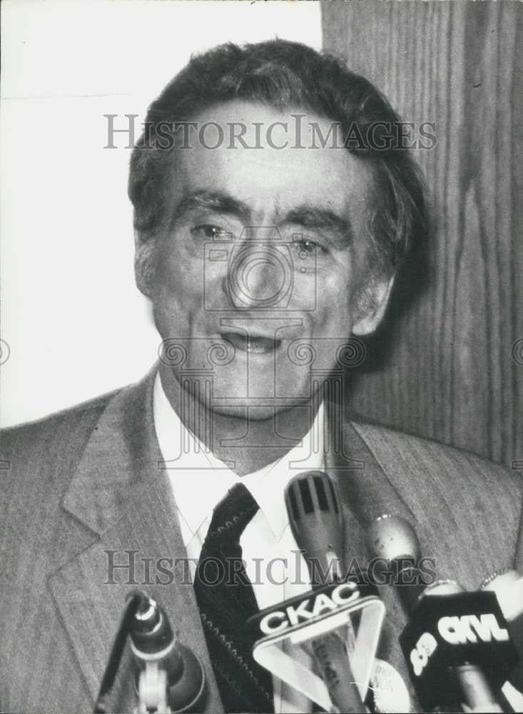 Press Photo Quebec Liberal Leader Claude Ryan - Historic Images