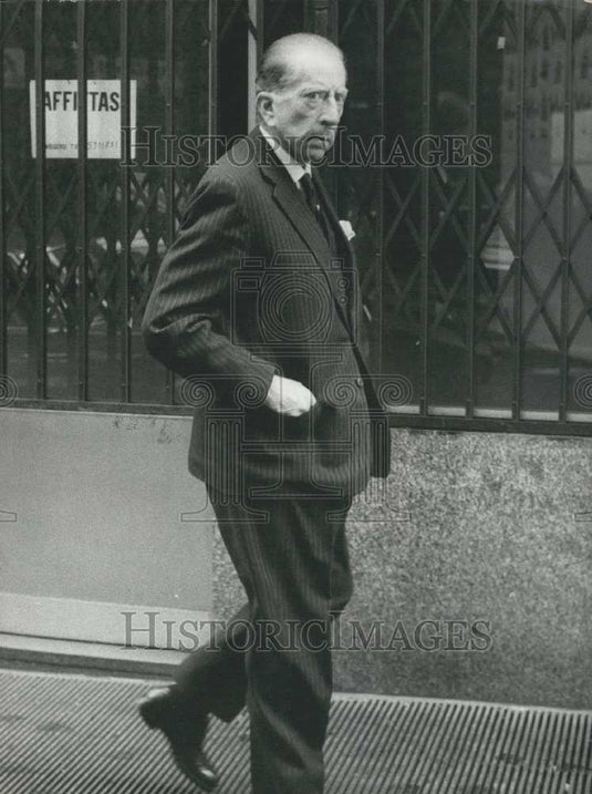1966 Press Photo Dr. Paul Ghtty, The Well-Know Milling neir Oil-Magnet - Historic Images