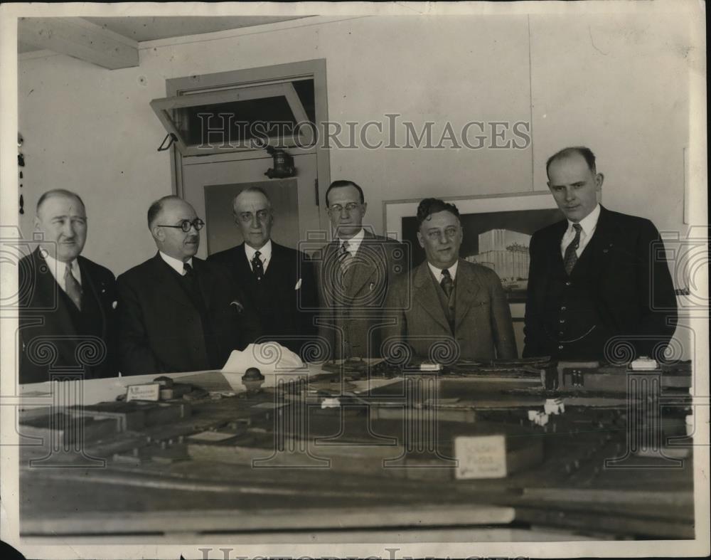 1931 Press Photo of the five commissioners responsible for planning Ohio&#39; Worlds - Historic Images