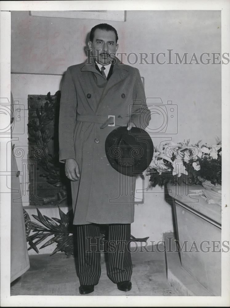 1945 Press Photo of President Teodoro Picado of Costa Rica. - Historic Images