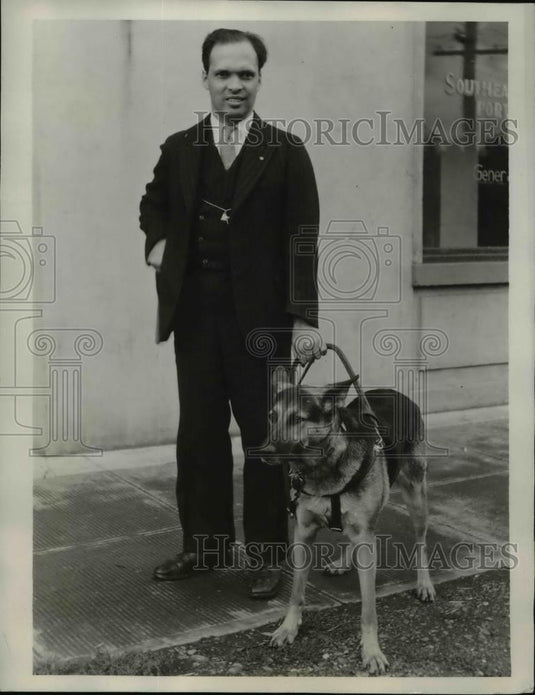 1933 Press Photo Trible & owner Ed C Hobbins blind editor of SW Tribune - Historic Images