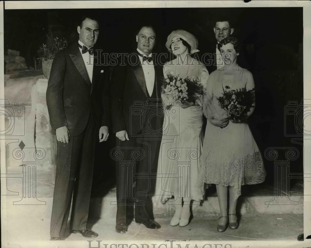 1930 Press Photo Lt DW Tommy Tomlinson weds Virginia Sullivan Col Art Goebel &amp; M - Historic Images