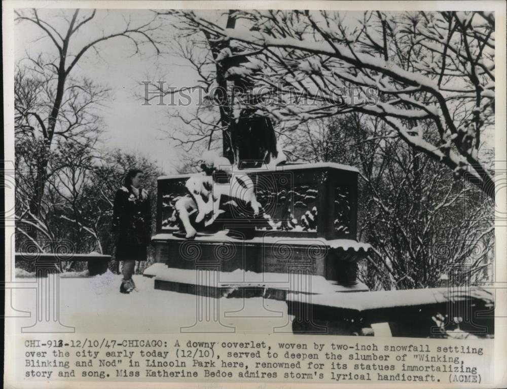 1947 Press Photo Deepened slumber of Winking,Blinking and Nod in Lincoln Park - Historic Images