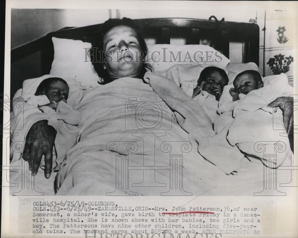 1949 Press Photo Mrs. John Patterson after Giving Birth to Triplets - Historic Images