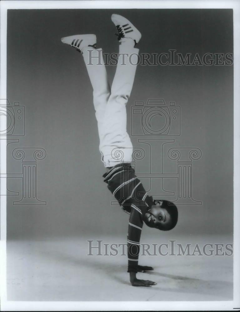 1986 Press Photo Dule Hill stars in The Tap Dance Kid musical - cvp21283 - Historic Images