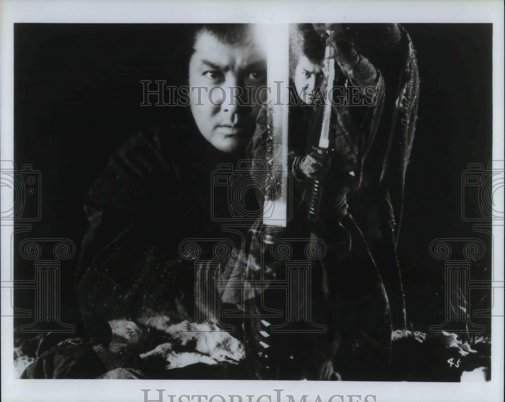 1989 Press Photo Tatsuya Nakadai stars in Goyokin movie film - cvp20347 - Historic Images