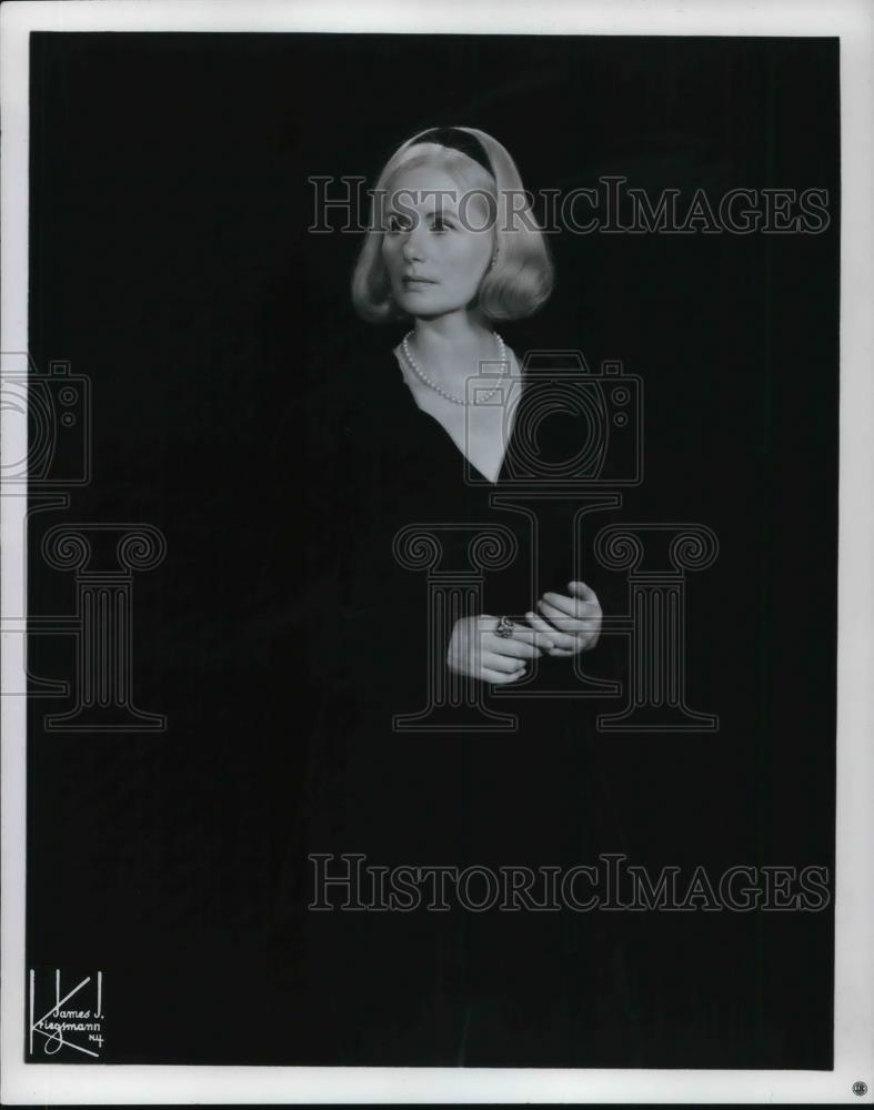 1971 Press Photo Maureen Hurley, actress - cvp25406 - Historic Images