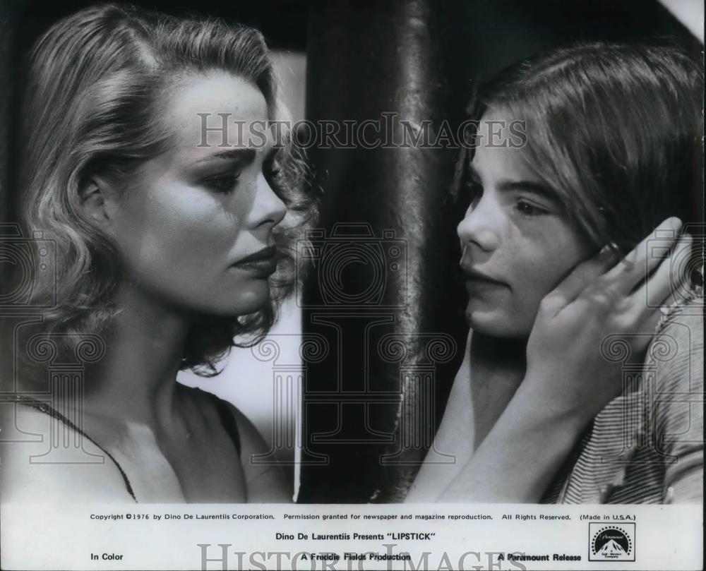 1976 Press Photo Marquax Hemingway and Mariel Hemingway in LipStick - cvp22213 - Historic Images