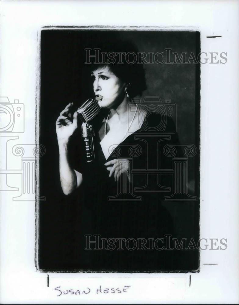 1997 Press Photo Susan Hesse, singer - cvp21321 - Historic Images