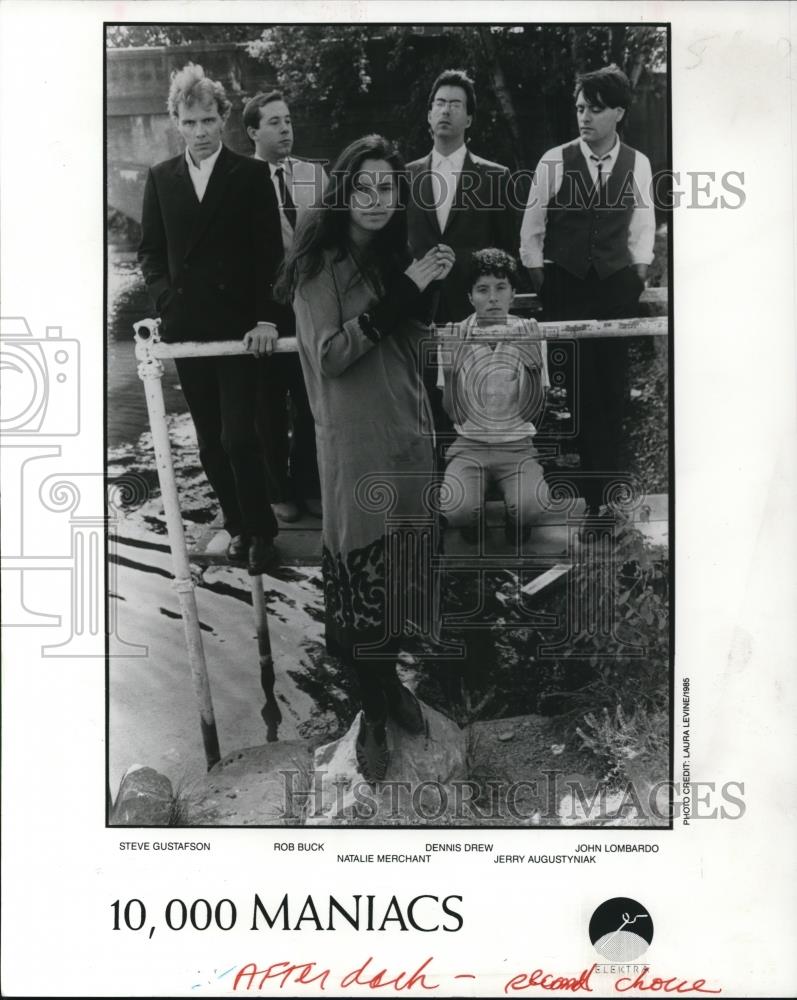 1986 Press Photo 10,000 Maniacs - cvp27472 - Historic Images