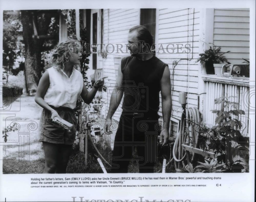 1990 Press Photo Emily Lloyd and Bruce Willis star in In Country - cvp20387 - Historic Images