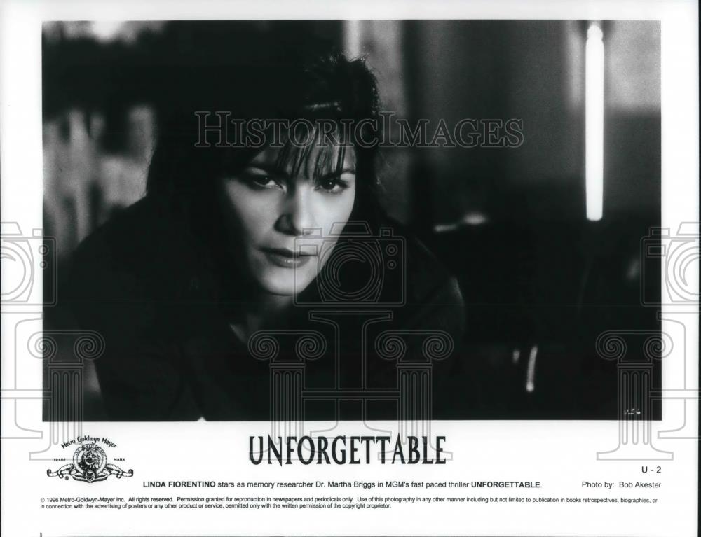 1996 Press Photo Linda Fiorentino in Unforgettable - cvp22589 - Historic Images