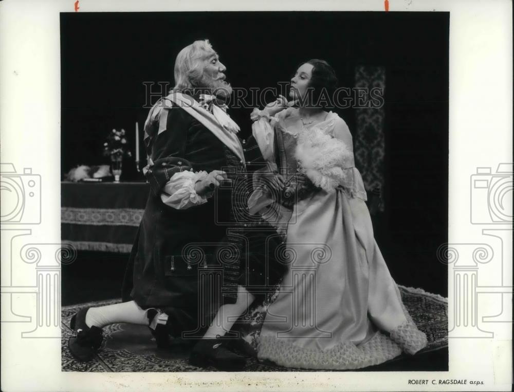 1978 Press Photo William Hutt Domini Blythe in The Merry Wives of Windsor - Historic Images
