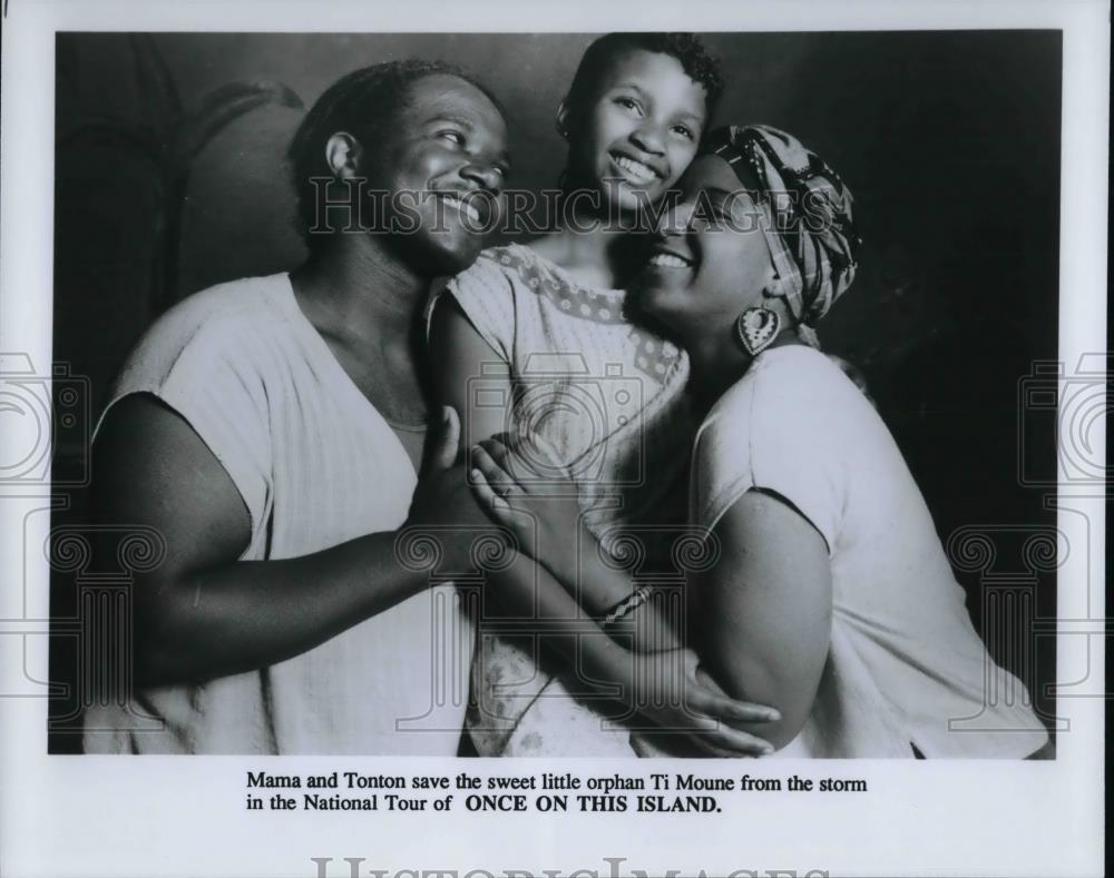 1994 Press Photo Neda Spears and Ricky Pettigrew in ONCE ON THIS ISLAND - Historic Images