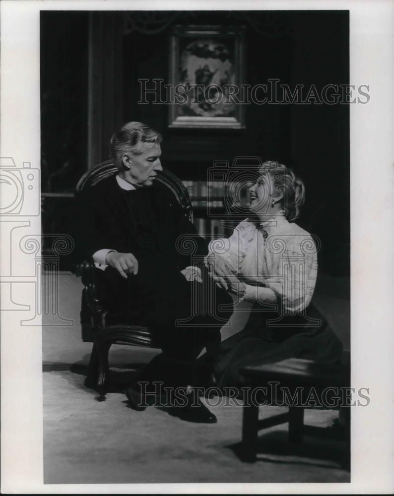 1969 Press Photo Wesley Addy and Celeste Holm in Candida - cvp24039 - Historic Images