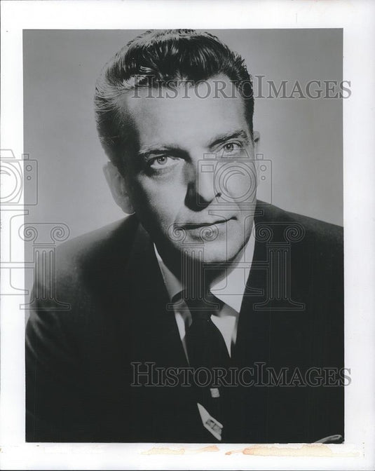 1962 Press Photo Chet Hutley Narrates Cleveland City On Schedule - Historic Images