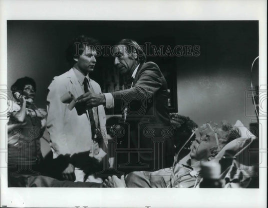Press Photo TV Show - cvp20037 - Historic Images