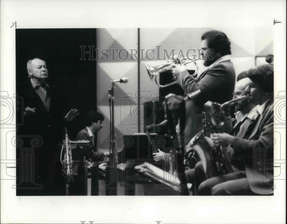 1983 Press Photo Woody Herman and The Thundering Herd - cvp22614 - Historic Images