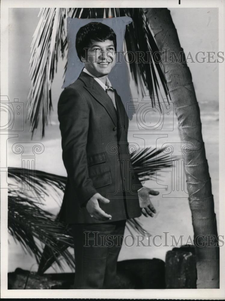 1969 Press Photo Don Ho in "Johnny Cash...On The Road" - cvp27138 - Historic Images