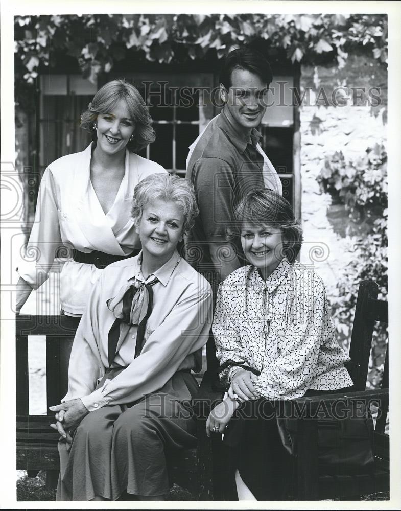 1990 Press Photo Angela Lansbury P. Hodge C. Bowen A. Carteret The Shell Seekers - Historic Images