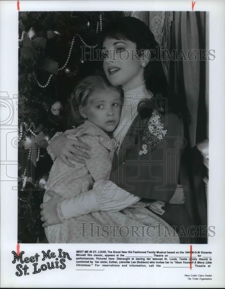 1993 Press Photo Jennifer Lee Dickison Emily Houck in Meet Me in St. Louis - Historic Images