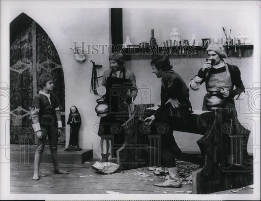 1967 Press Photo Marek Kondrat and Apprentices in The Yellow Slippers - Historic Images