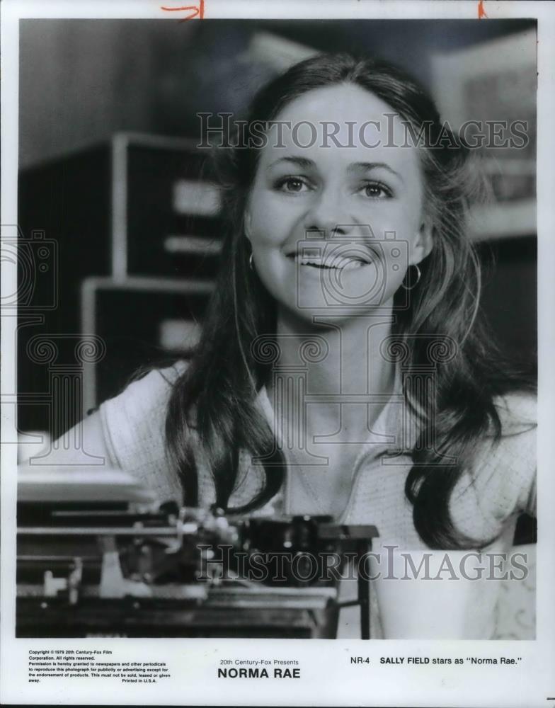 1979 Press Photo Sally Field stars in the title role of Norma Rae - cvp21202 - Historic Images