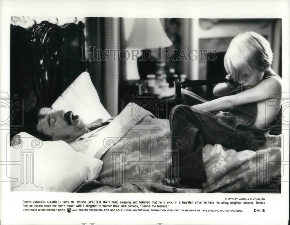 1994 Press Photo Mason Gamble and Walter Matthau in Dennis the Menace - Historic Images